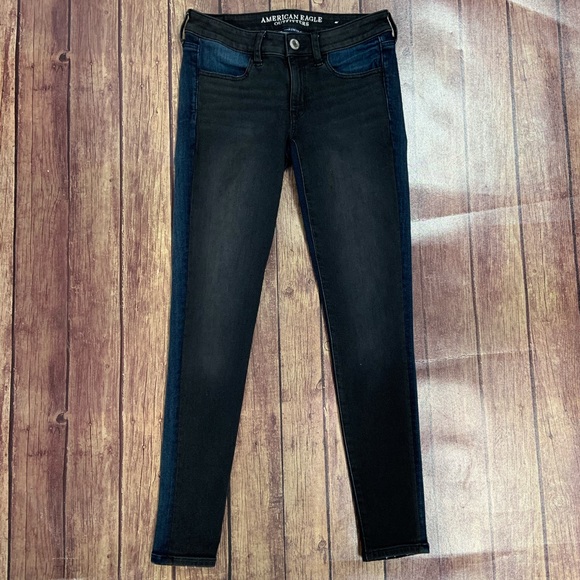 American Eagle Outfitters Denim - American Eagle Black & Blue Jegging